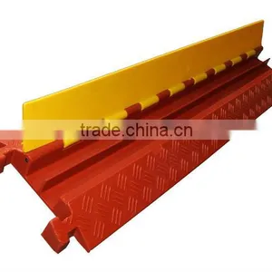 Good Quality 2 Channels Cable Protector Cable Ramp thumbnail-1