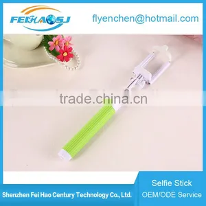 Wholesale High Quality Extendable Wireless Monopod Bluetooth Mini Selfie Stick For Phone thumbnail-5