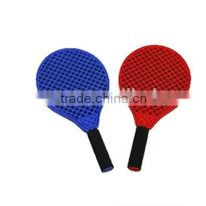 Shot Rackets With Sponge in Hand thumbnail-1