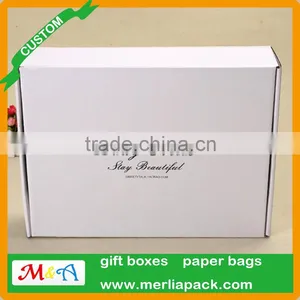 Fold and Tuck Cardboard Box Customize White Mailer Box With Tab Lock thumbnail-3