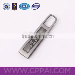 Hot Sale Custom Logo Anti-sliver Designer Metal Zipper Pull for Jacket thumbnail-1