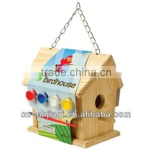 Self-assembled Wooden Birdhouse thumbnail-2