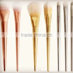 Professional 7pcs Makeup Brush Set Foundation Makeup Tools Beauty Brush Set thumbnail-1