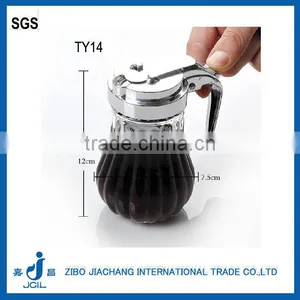 Clear Cylinder Glass Cooking Oil Dispenser With Handle thumbnail-1