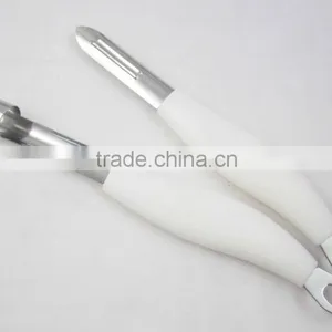 Top Quality Kitchen Tools Stainless Steel Apple Corer thumbnail-4