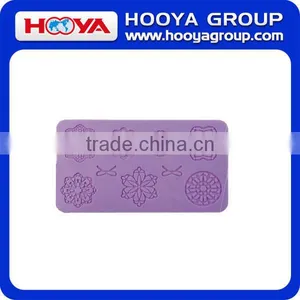 18.5*10.3*0.3CM BOWKNOT AND FLOWER LIQUID SILICON FONDANT MOULD thumbnail-1