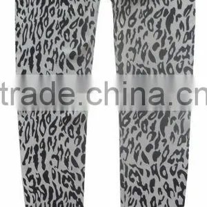 Seamless Full Printed Ladies Legging thumbnail-1