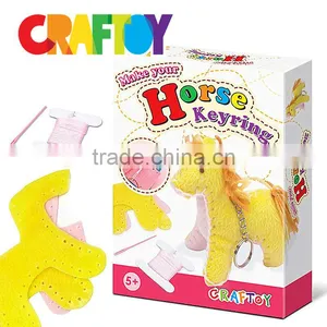 OEM Made in China Sewing Horse Keyring thumbnail-3