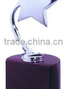 Metal Star With Wooden Base Trophy thumbnail-1