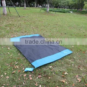 Beach Mat Camping Blanket Lightweight Fold in Small Pocket Multipurpose Outdoor Blanket With Sand Pocket thumbnail-2