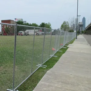 PVC Coated Chain Link Temporary Fence With 3mm Wire Diameter thumbnail-2