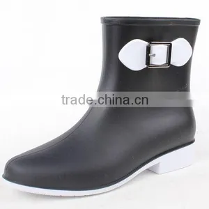 PVC Boots Jelly Color Rubber Rain Boots for Women Wellies thumbnail-2