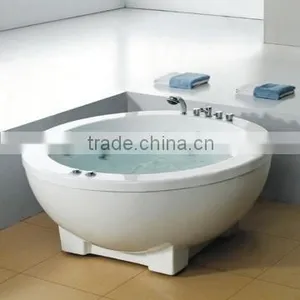Antique Style Bathtub thumbnail-1