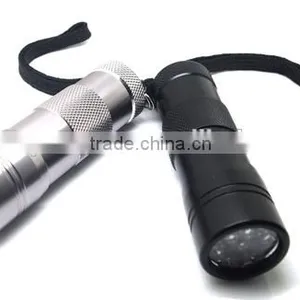 TE070 2015 Promotion Aluminum Zoom in and Out 12LED Flashlight thumbnail-1