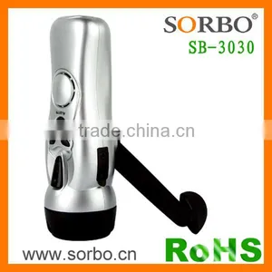 Auto Scan Radio Flashlight Hand Crank Radio Flashlight thumbnail-2