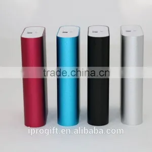 New Design Retail Outdoor Busniess Travel Power Bank 6000mah thumbnail-5