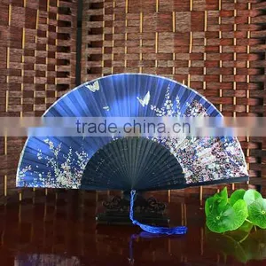 China Plastic Hand Fan/Embroidered/ Ladys Silk Dance Fan for Event Party Supplies thumbnail-4
