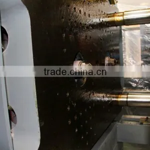 158Ton China Supplier High Efficiency Energy Saving Injection Moulding Machine thumbnail-3