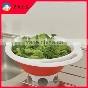 Collapsible Vegetable Fruit Silicone Colander thumbnail-1