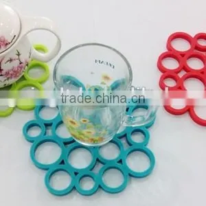 Silicone Cup Pot Grill Lace Mat Pads Tripod Custom Design Induction Cooker Suitable thumbnail-3