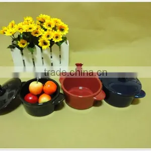 2014 Round High Quality Two Handles Colored Ceramic Bakeware Plate Set thumbnail-3