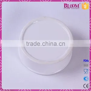 White Glazed Round Ceramic Pet Food Bowl thumbnail-6