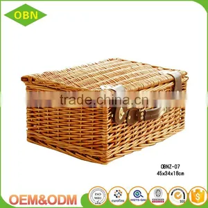 Wholesale China Factory Export Cheap Mini Willow Wicker Empty Picnic Basket for Two Person thumbnail-2