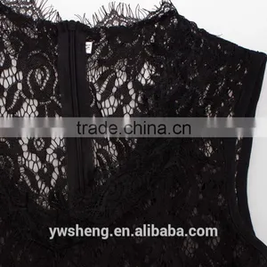 The New Lace Dress European Sleeveless Hollow Sexy Halter Dress thumbnail-5