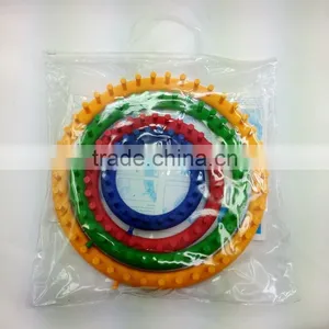 High Quality 4 Size Plastic Round Knitting Looms/ Circular Wool Weaver Tools thumbnail-3
