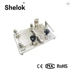 High Quality Hydraulic Pressure Calibrator Hand Test Pump thumbnail-1