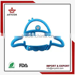 Best Price Top Quality China Manufacturer Bottle Opener Key Ring thumbnail-2