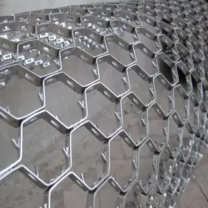 Custom Flexible 25mm Hexagonal Metal Grid Stainless Steel Wire Welded Mesh for Reactor Vessel Custom Shapes Direct From Supplier thumbnail-1