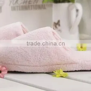 Pure Color Good Quality Cotton Girls Inddor Bathroom Slippers the Newest Winter Slippers thumbnail-4