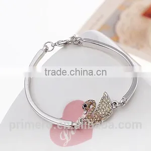 Fashion Women 18k Platinum Filled Clear Austrian Crystal Swan Bracelets Bangles Jewelry thumbnail-5