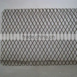 Willow Expandable Fence thumbnail-1
