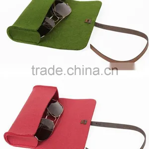 Felt Laptop Sleeve in Fashion Design thumbnail-2