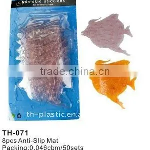 Goldenfish Shaped Anti Slip Bathroom Mat thumbnail-1