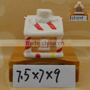 Factory Direct Ceramic Christmas House Candle Holder for Christmas Decoration thumbnail-1
