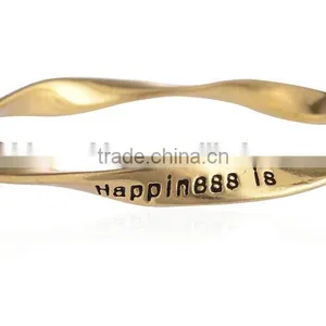 Reach for the Stars Small Crystal Charm Bangle Popular Women Twist Bangle Fashion Design Metal Bangle thumbnail-2