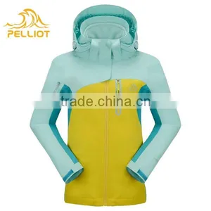 OEM Apparel Sportswear for Ladies Jackets With Hoodies 3 in 1 thumbnail-4