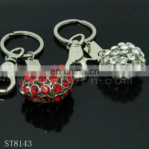 Fashion Heart Shaped Metal Keychain With Crystal Diamond for Wedding Gift thumbnail-6