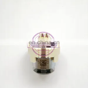 GENUINE AND BRAND NEW FUEL ELECTRIC UNIT INJECTOR, EUI ACTUATOR 7206-0440 thumbnail-2