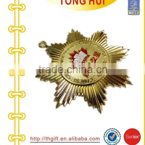 Souvenir Gold Culinary Society 3D Award Medallion thumbnail-2