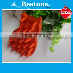 Rubber Dog Grooming Hair Brush thumbnail-1