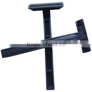 Twin Blade Disposable Razor thumbnail-1