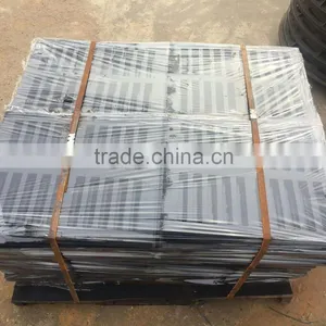 EN124 Black Color Ductile Iron Manhole Cover thumbnail-1