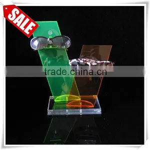 Acrylic Sunglass Holder thumbnail-5