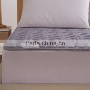 TPU Laminated Quilted Breathable Grey Cooling Gel Coconut Mattress Topper thumbnail-3