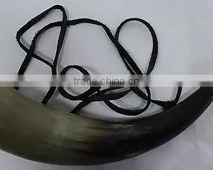 Drinking Horn thumbnail-3