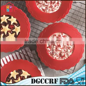 NBRSC Reusable Mini Pie Pan Crust Shields Silicone Cover Set of 4 thumbnail-1